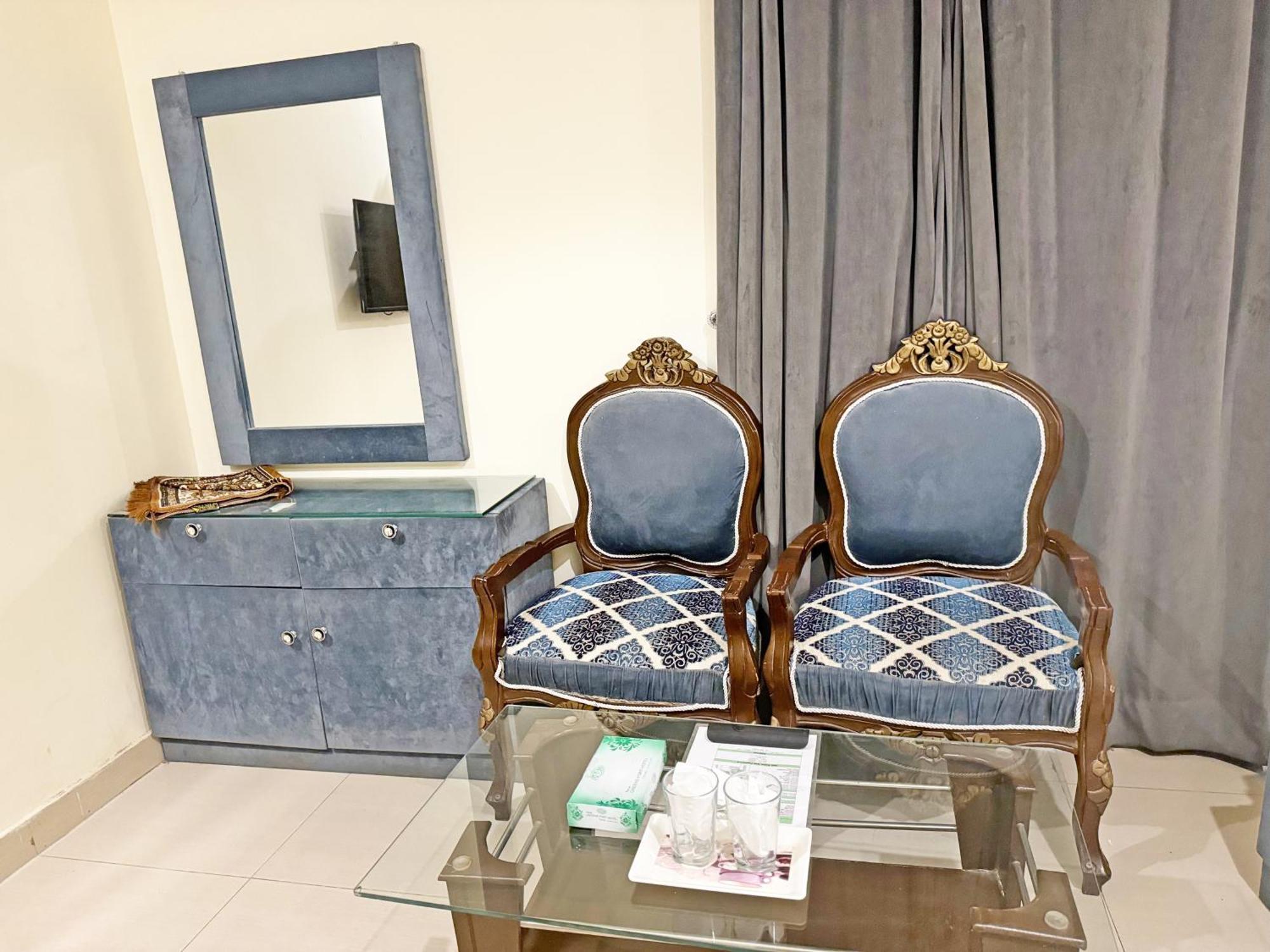 Hotel Green Fort Gulberg Lahore Bagian luar foto